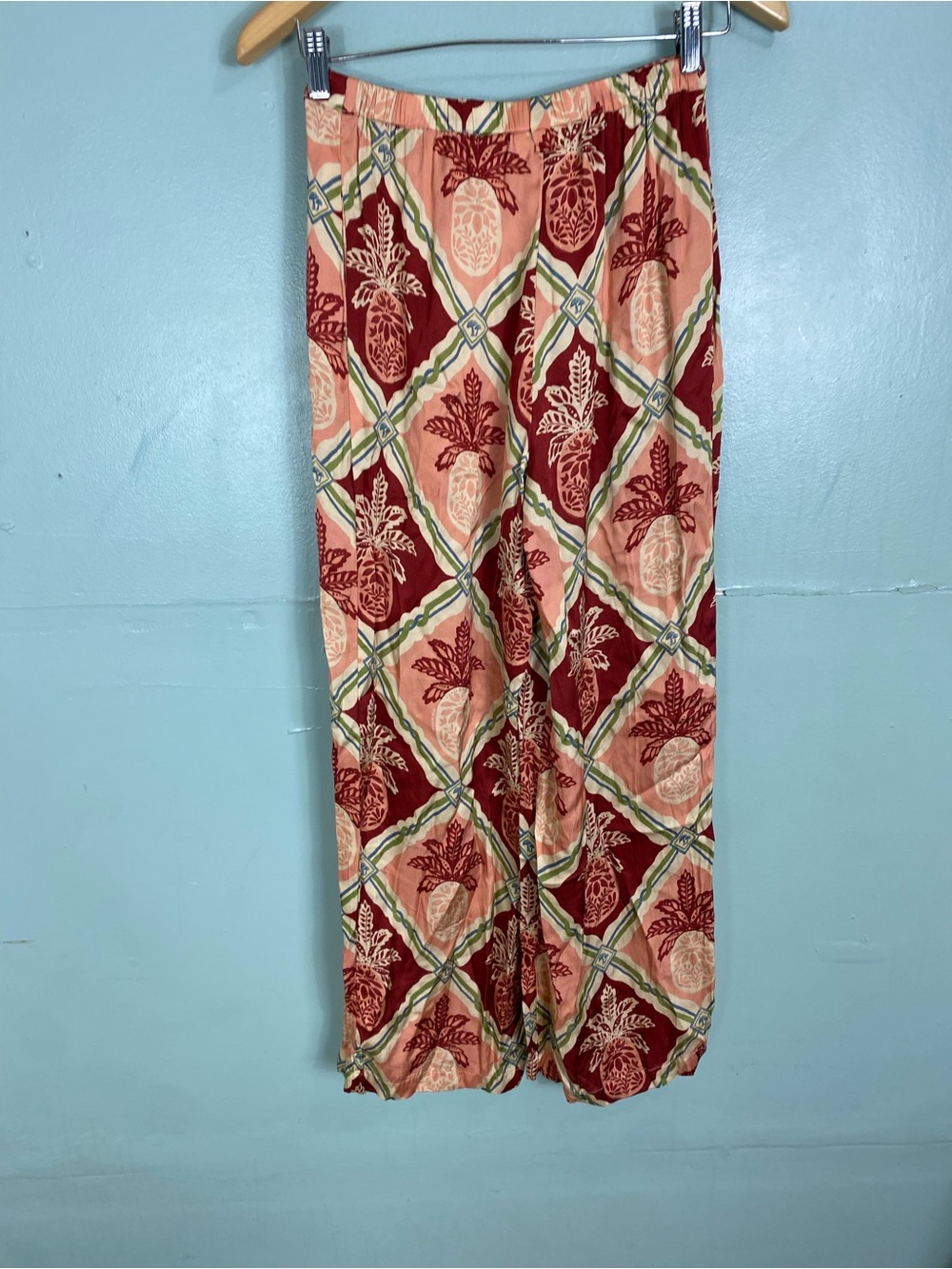 Farm Rio Anthropologie Pineapple Satin Wide Leg Pants Medium - Picture 4 of 6